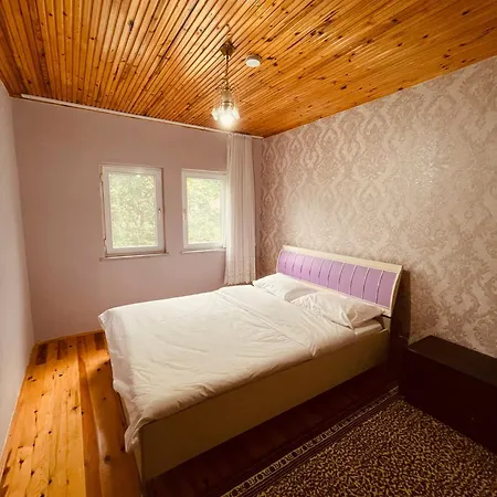 Hamsikoey Garden Apartment *
